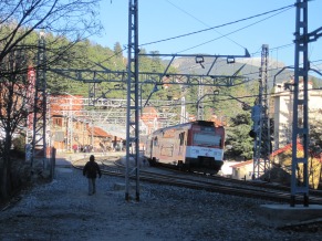 Vía del tren desde el acceso al Sendero Ródenas y Camino Puricelli